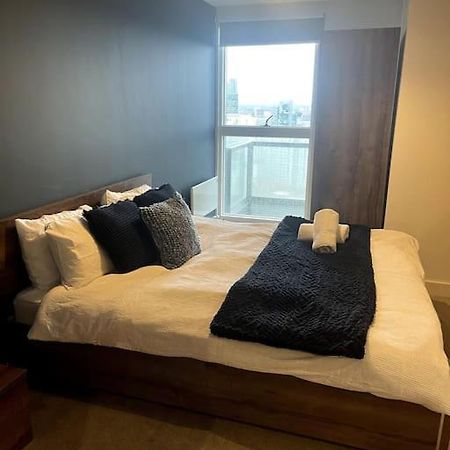 Lovely 2-Bedroom Condo With Balcony Манчестер Экстерьер фото