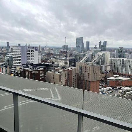 Lovely 2-Bedroom Condo With Balcony Манчестер Экстерьер фото